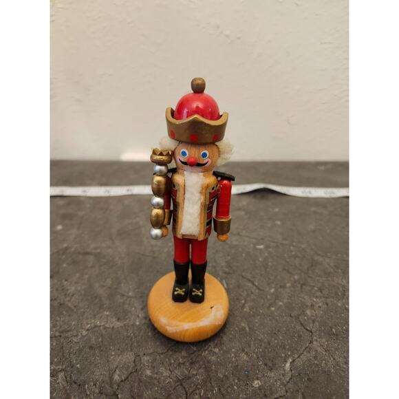 Steinbach Christmas and‎ Winter Nutcracker - Picture 1 of 6